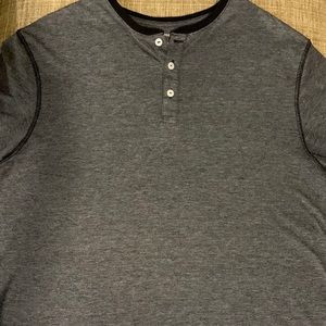 Daniel Cremieux Henley short sleeve shirt